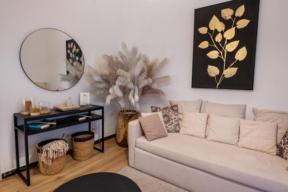 Dea Luxury Casa Vacanze- Zona Chiesa A Trullo - Holiday home Alberobello