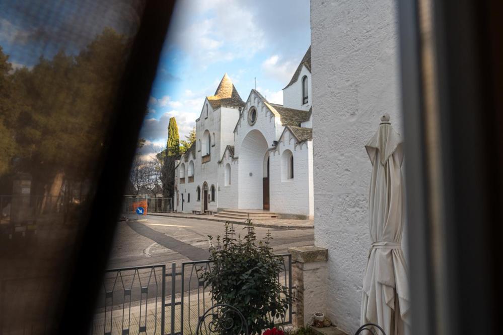Holiday home Dea Luxury Casa Vacanze- Zona Chiesa A Trullo -